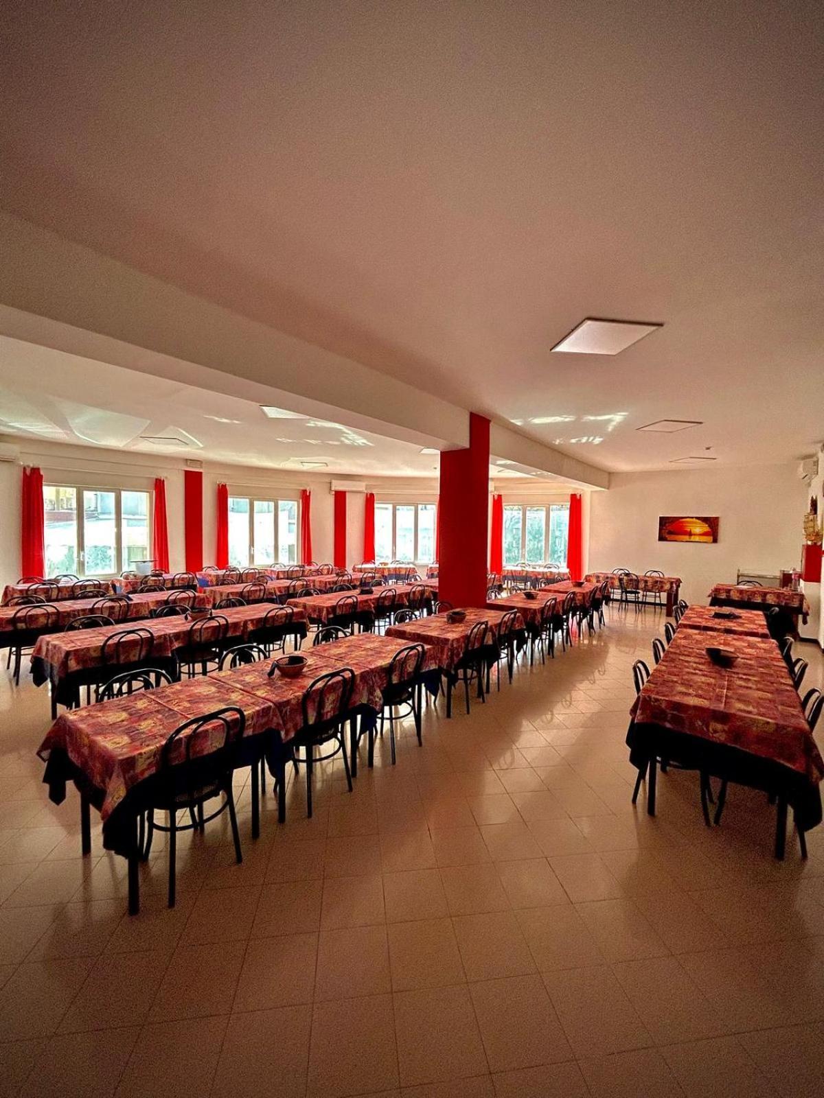 Hotel Sacramora Rimini Exteriör bild