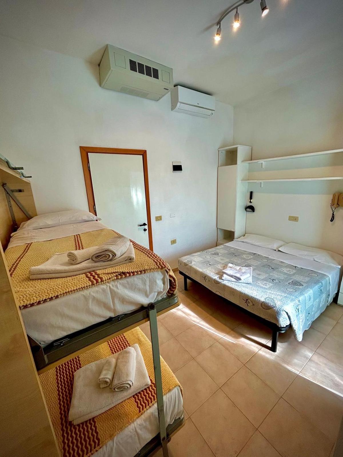 Hotel Sacramora Rimini Exteriör bild